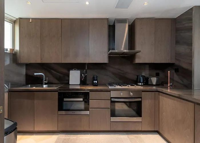 Five Palm Jumeirah Residences - Mint Stay